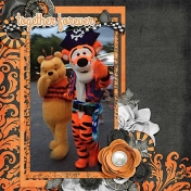 Halloween Tigger and Pooh 